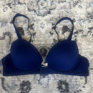 Victoria’s Secret Body by Victoria Push-Up Bra Navy Blue 34B